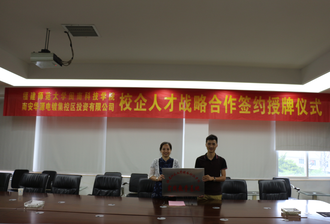 1495594383801072.png 444.png